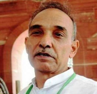 Controversial Statement of Daughter of Bagpat MP?