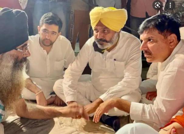 AAP Leader Also Commented On Lakhimpur Khiri?
