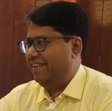 Vikram Dev Dutt IAS, has been given additional charge of Principal Secretary(Home) and Principal Secretary(H&FW) Government of Delhi.