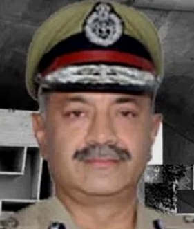 Siddharth Chattopadhyay IPS, has been given additional charge of DGP Punjab Police.