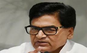 Meeting With CM UP Ramgopal Focused on Two Families?
