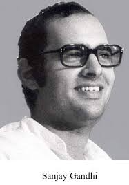 A loyalist of Late Sanjay Gandhi Likely To Join Azad?