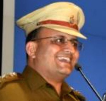 Vikram Porwal DANIPS officer, has been transferred as the DCP General Administration Government of Delhi.