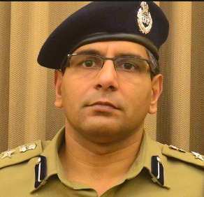Akhilesh Kumar Chaturvedi IPS officer, has been appointed as Siliguri Police Commissioner, Government of West Bengal.