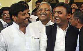 Akhilesh Yadav and Shivpal Yadav Are Coming Close?