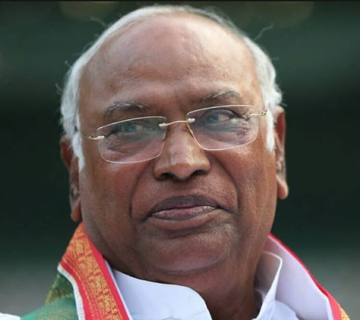 Kharge In Mood To Revamp All Party Bodies?