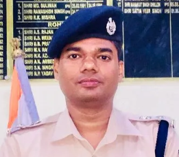Satya Veer Singh IPS  has been inducted into CBI as DIG for period of five years.