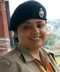 Mrs. Esha Pandey IPS  has been appointed as DCP Traffic Northern Range, Delhi Police.