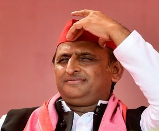 SP Chief Making Distance From Forwards?