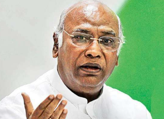 Reshuffle In Congress Party?