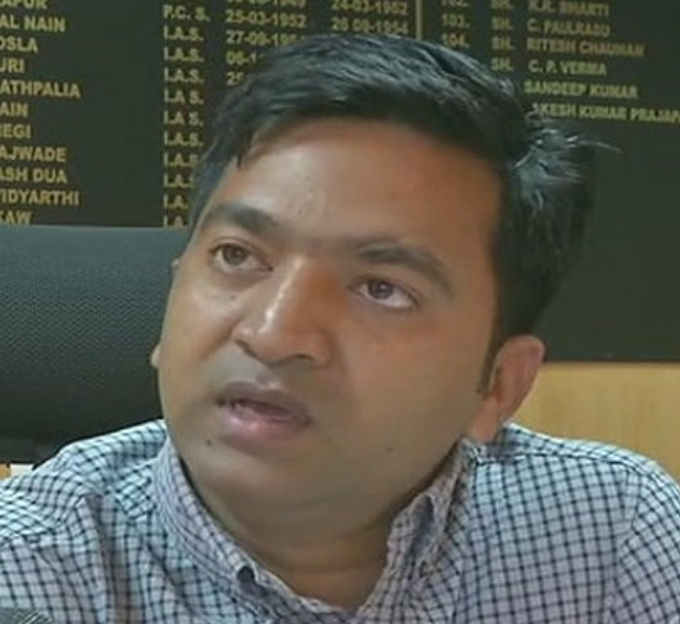Rakesh Kumar Prajapathi IAS  has been given additional charge of MD General Industries Corporation, Government of Himachal Pradesh.