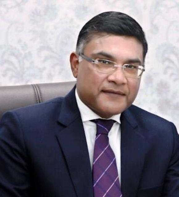 Shailendra Kumar IAS has been given additional charge of Administrative Secretary Agriculture Production Department, Jammu&Kashmir(UT Administration)