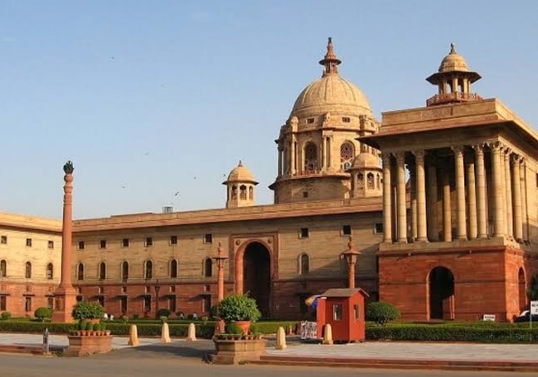 Big Reshuffle At Joint Secretary Level In Government of India: 30 Officers Of Various Cadre and Batches Shifted