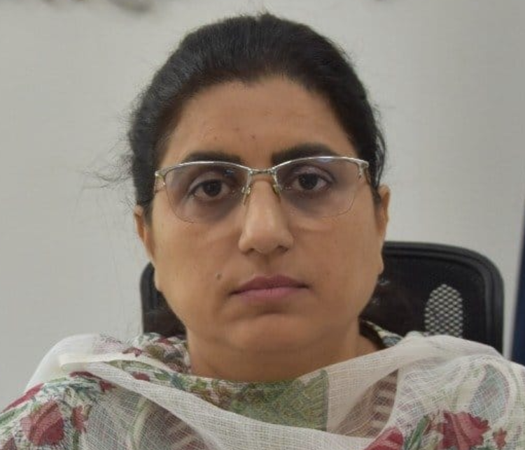 Mandeep Kaur IAS has been transferred as DC Chakhi Dadri, Government of Haryana.