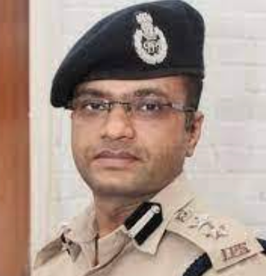 Pankaj Singh IPS has been lateral shifted to CBI as DIG for combined tenure of five years.