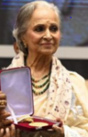 No One To Escort The Would Be Dada Saheb Phalke Awardee To Seat?