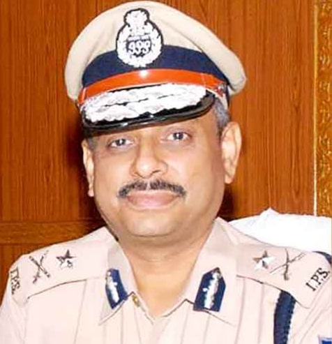 Praveer Ranjan IPS has been given DGP scale in cadre by the MHA(UT Division) Government of India