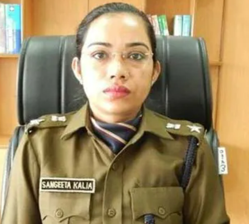 Mrs. Sangeeta Kalia IPS  has been transferred as SP RTC, Bhondsi, Haryana Police.