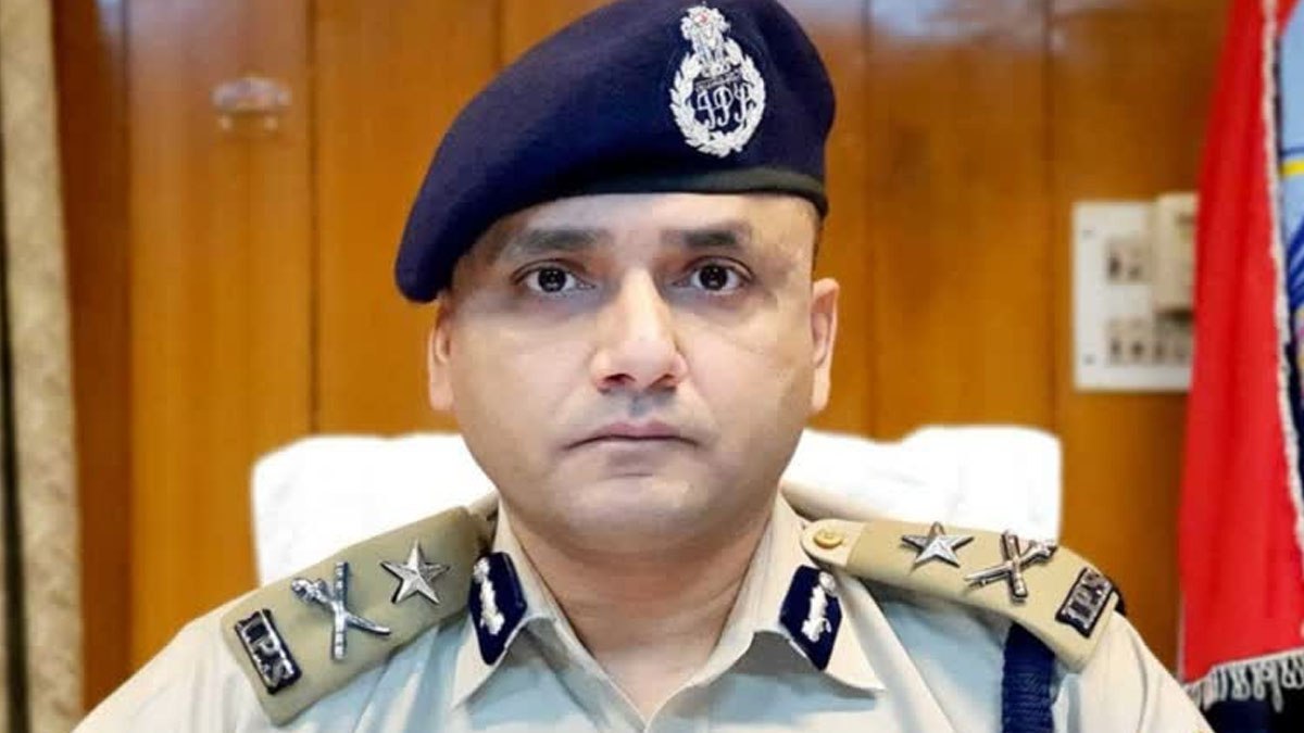 Abhinav Kumar IPS  has been given additional charge of Uttarakhand DGP