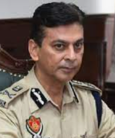 Promod Ban IPS has been awarded prestigious President's Medal for Distinguished Service.