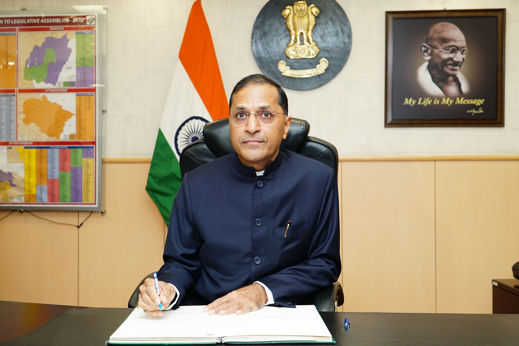 Ahead of Lok Sabha Polls, Election Commissioner Arun Goel Resigns