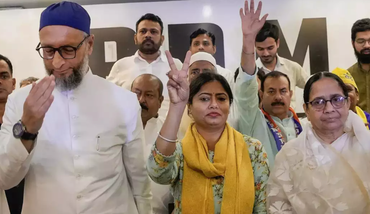 Owaisi Launched PDM With Pallavi Patel