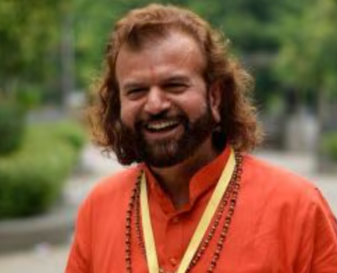 Hans Raj Hans To Contest From Faridkot?