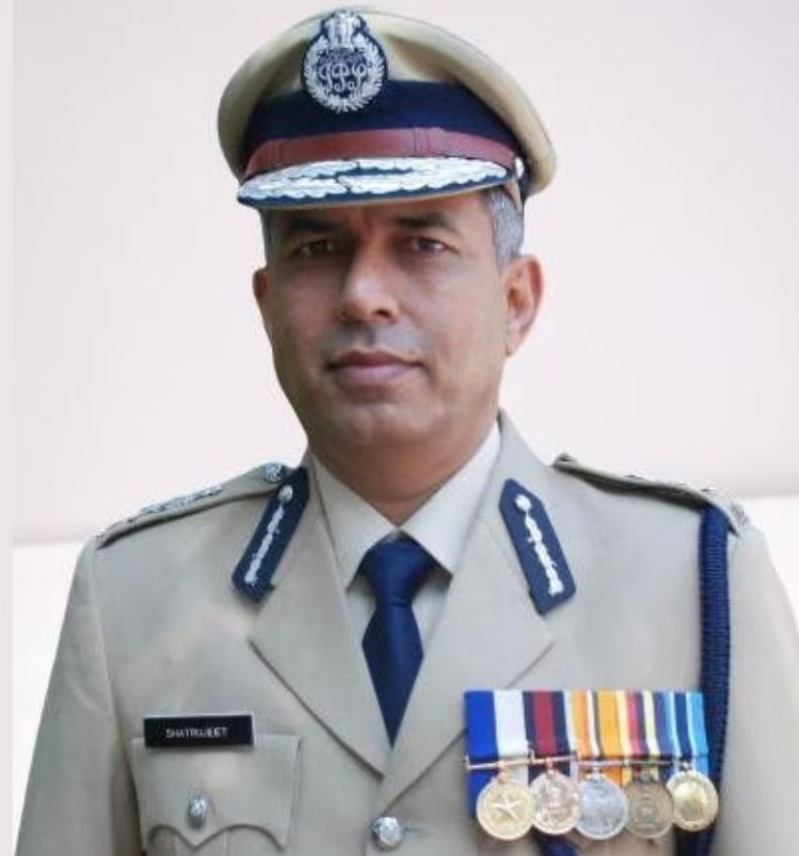 Haryana DGP Shatrujeet Kapoor awarded by Amit Shah for efficient cyber crime management