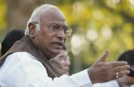 All Congress Committees In Uttar Pradesh Disbanded?