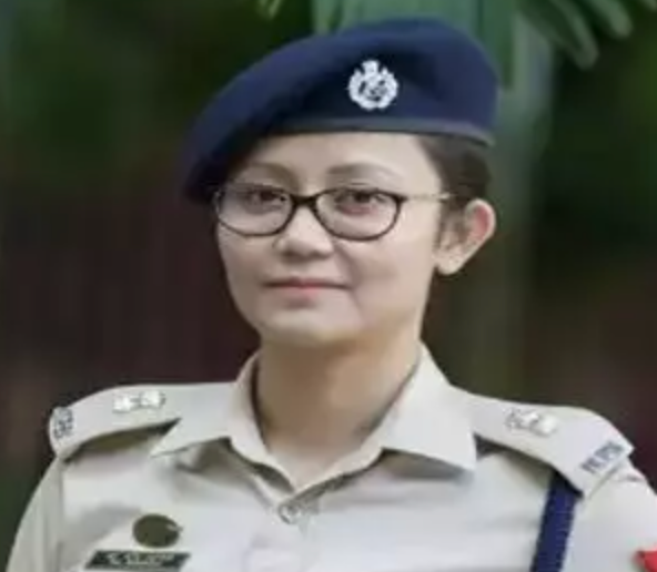 Mrs. S Brinda IPS has been appointed as Commandant Special Police Regimental Centre, Tamil Nadu Police