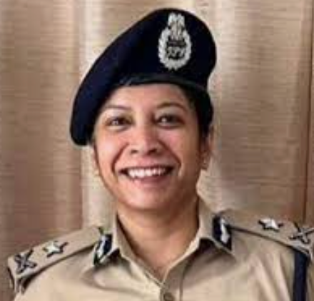 Riddhim Agarwal IPS Takes Over As New Kumaon IG, Calls For Visible Policing