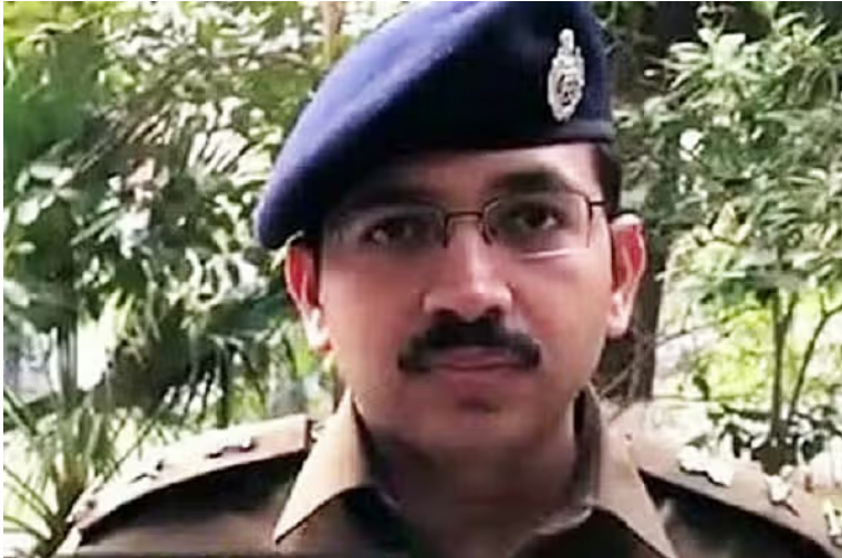 Amit Sharma IPS has been transferred to Delhi