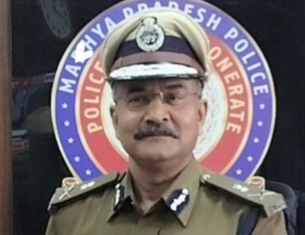 Rakesh Gupta IPS has been honoured with the prestigious President's Medal For Distinguished Service