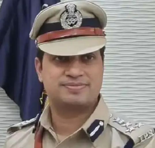 Anupam Agarwal IPS has been appointed as DIG, CRPF, Government of India