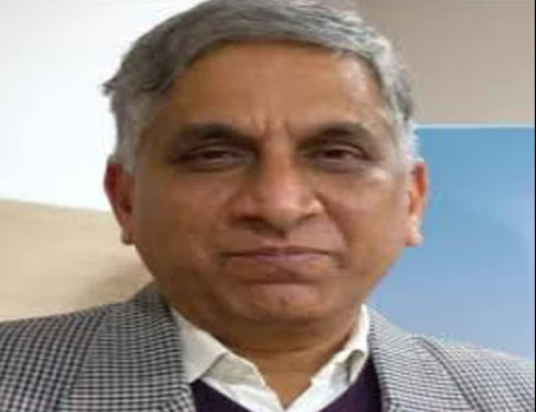 Amit Yadav IAS  has been additional charge of Secretary, Department of Empowerment of Persons with Disabilities (Divyangjan)
