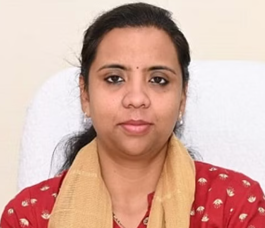 Ms. Iva Ashish Srivastava IAS has been given an extension in central deputation