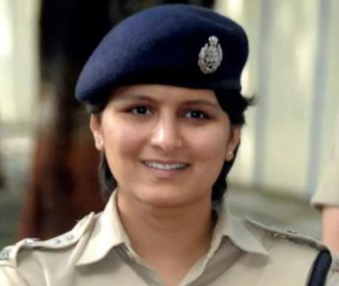 Mrs. Shobha Purushottam Bhutada IPS has been given proforma promotion to IG rank