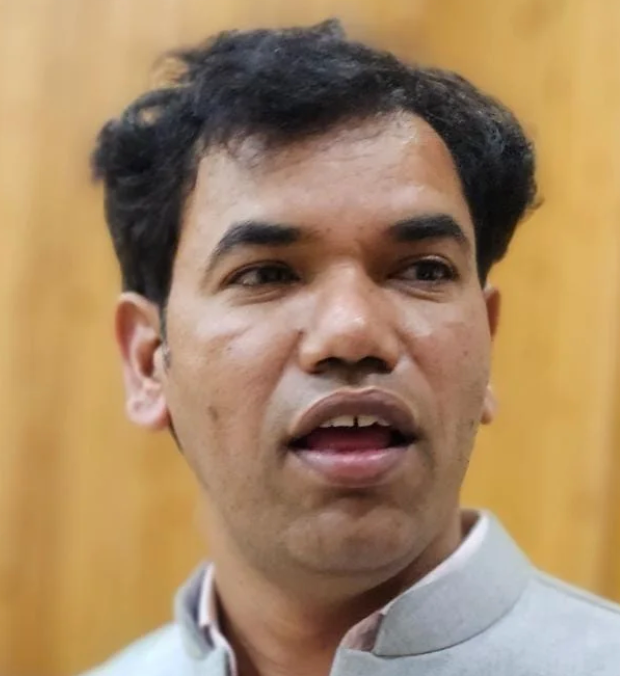 Vijay Kumar Bidhuri IAS has been given additional charge of Chairman DPCC