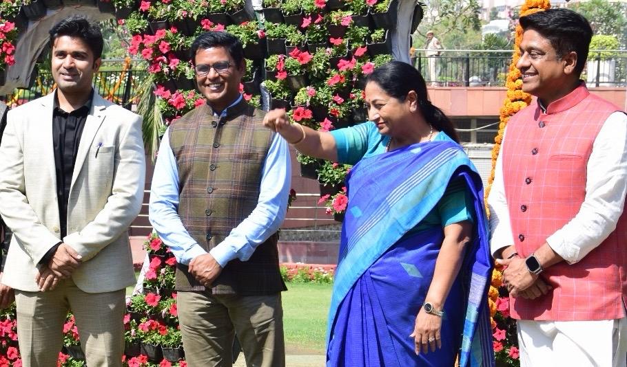 CM Delhi inaugurates four days NDMC Flower Festival at Central Park, Connaught Place, New Delhi