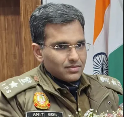 Superman at the Top, Nobody on the Ground: Amit Goel Must Realize That No One Defends Command When It Collapse