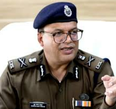 Dhruv Kant Thakur IPS has been transferred as DG Home Guards, Uttar Pradesh Police